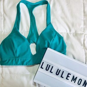 Teal Lululemon Sport Bra • Size S (A/B)